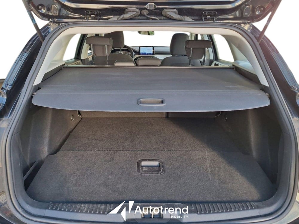 Ford Focus Station Wagon usata a Bari (14)
