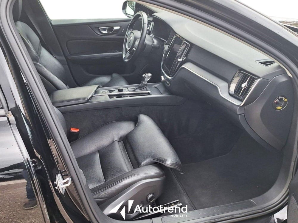 Volvo V60 usata a Bari (7)