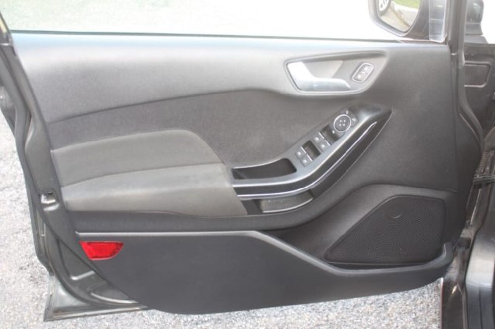Ford Fiesta usata a Viterbo (15)