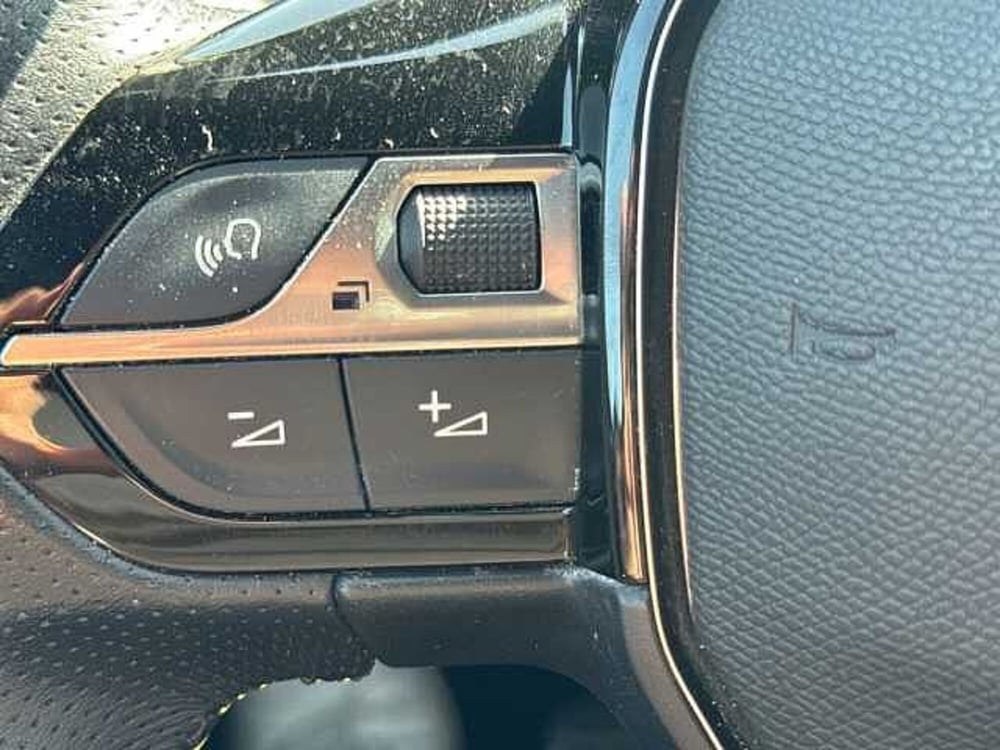 Peugeot 2008 usata a Napoli (20)