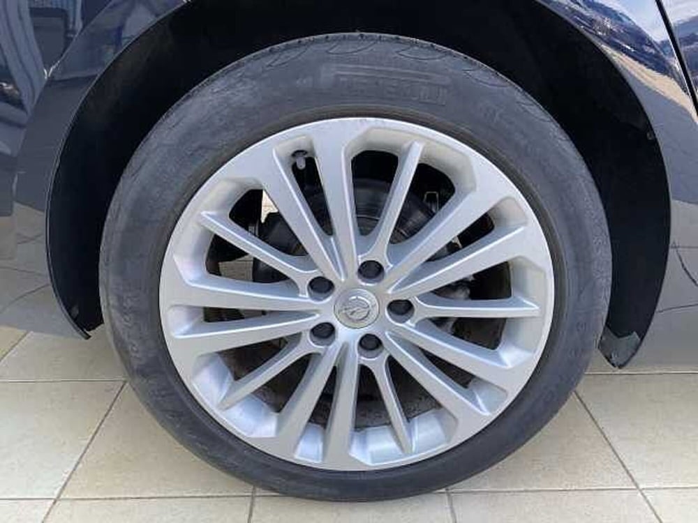 Opel Insignia Station Wagon usata a Catania (18)