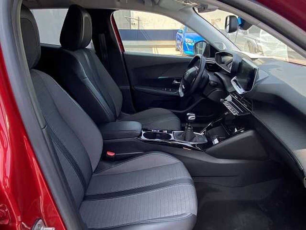 Peugeot 2008 usata a Catania (15)