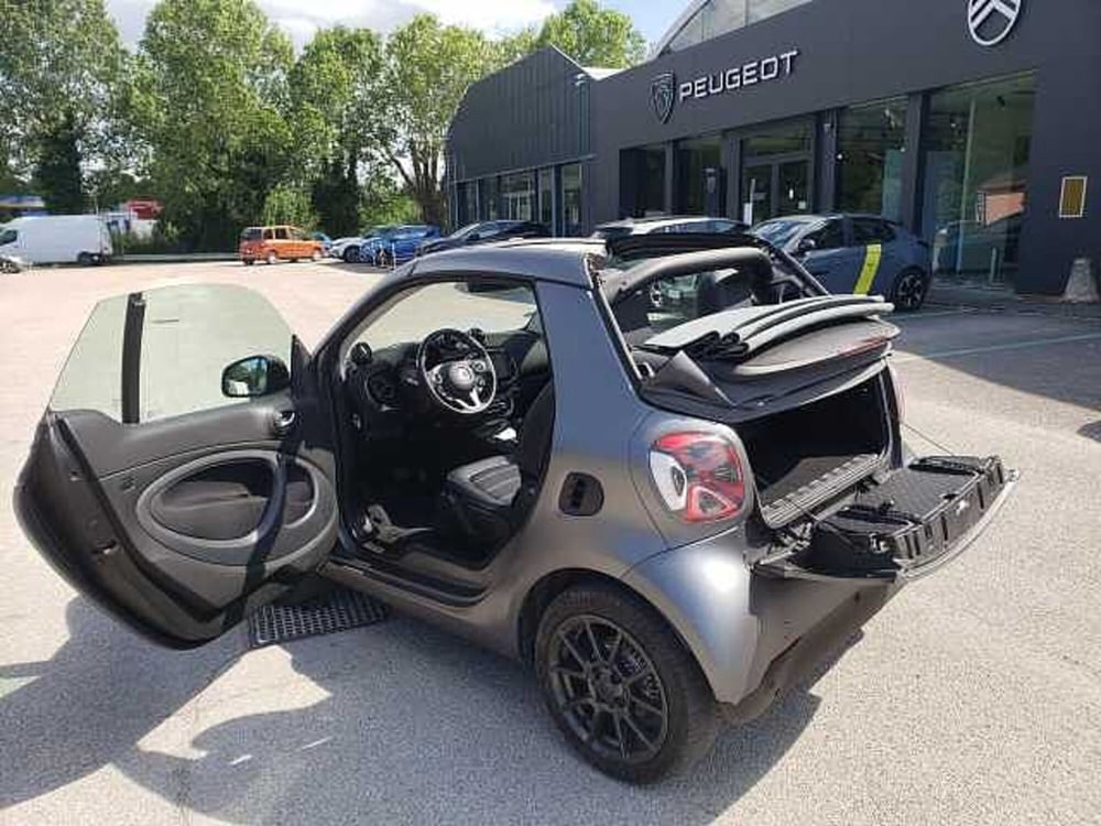 smart Fortwo Cabrio usata a Pesaro-Urbino (15)