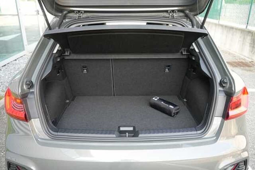 Audi A1 allstreet usata a Rovigo (7)