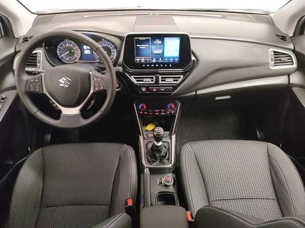 Suzuki S-Cross nuova a Teramo (16)
