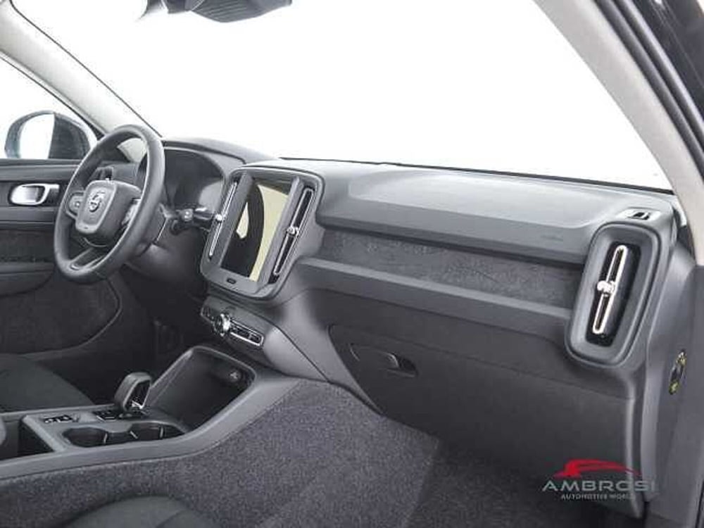 Volvo XC40 usata a Perugia (12)