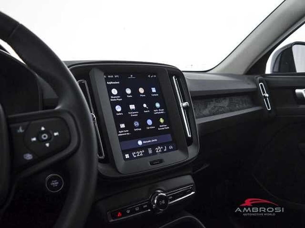 Volvo XC40 usata a Perugia (16)
