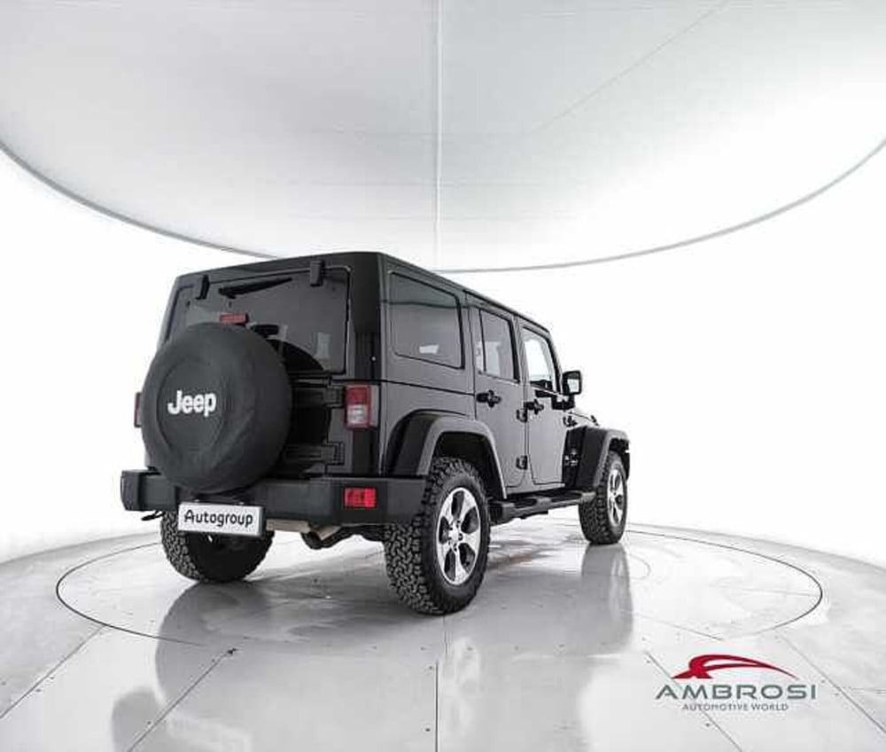 Jeep Wrangler Unlimited usata a Perugia (3)