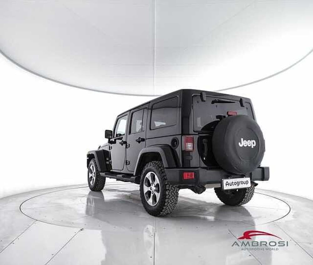 Jeep Wrangler Unlimited usata a Perugia (4)