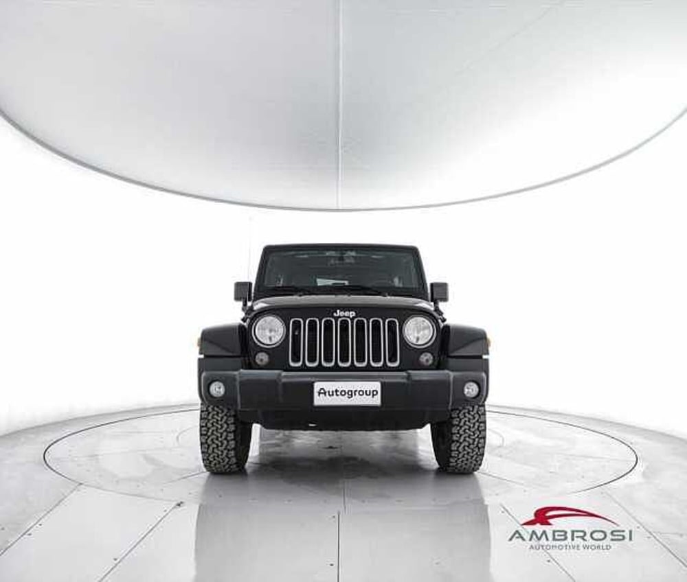 Jeep Wrangler Unlimited usata a Perugia (5)
