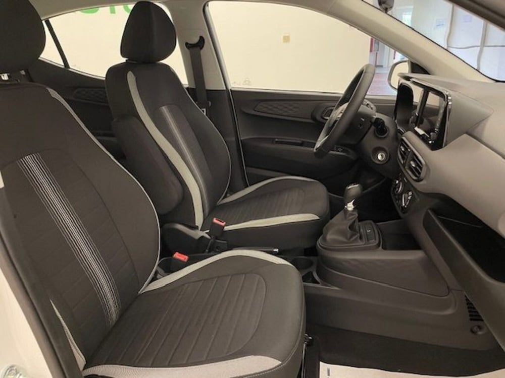Hyundai i10 nuova a Alessandria (9)
