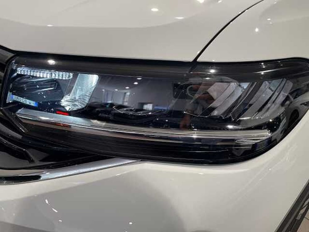 Volkswagen T-Cross nuova a Genova (14)