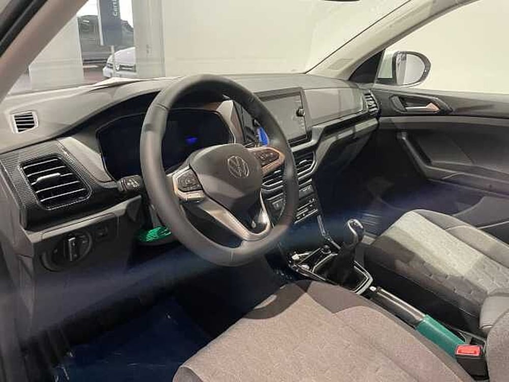 Volkswagen T-Cross nuova a Genova (8)