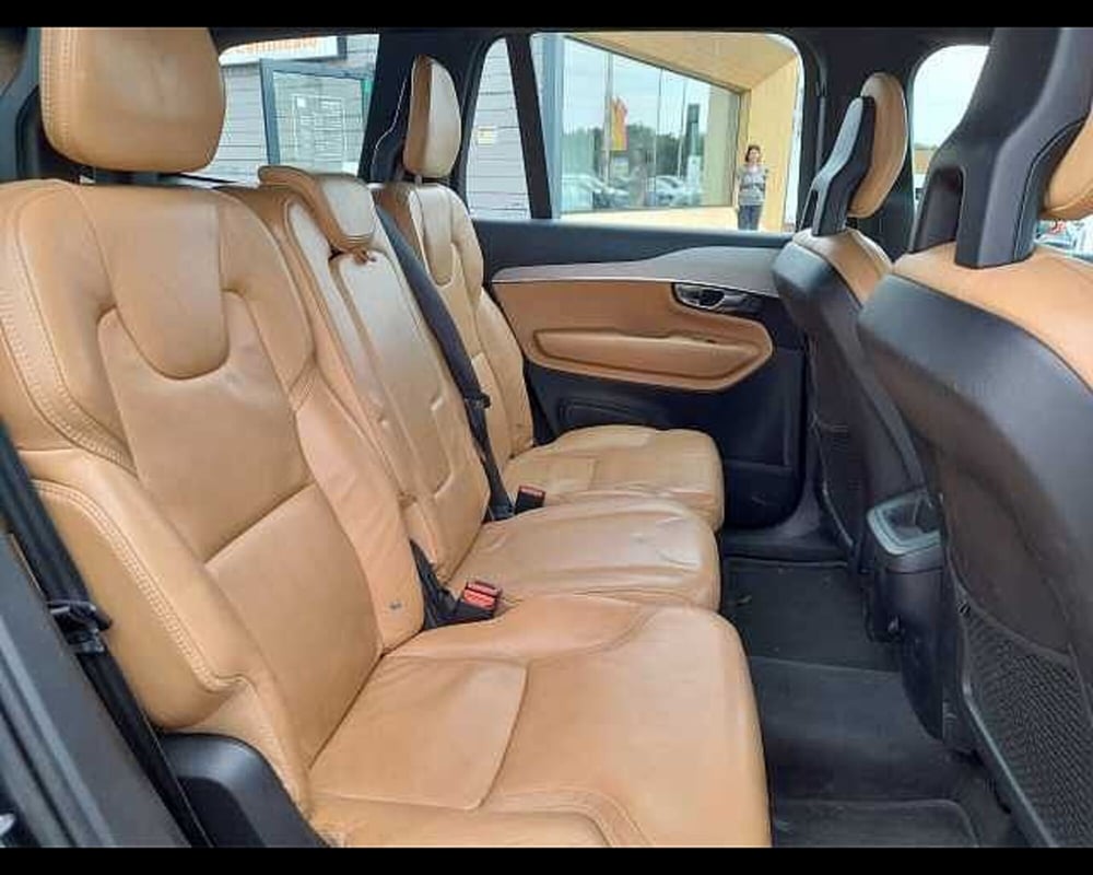 Volvo XC90 usata a Ravenna (18)