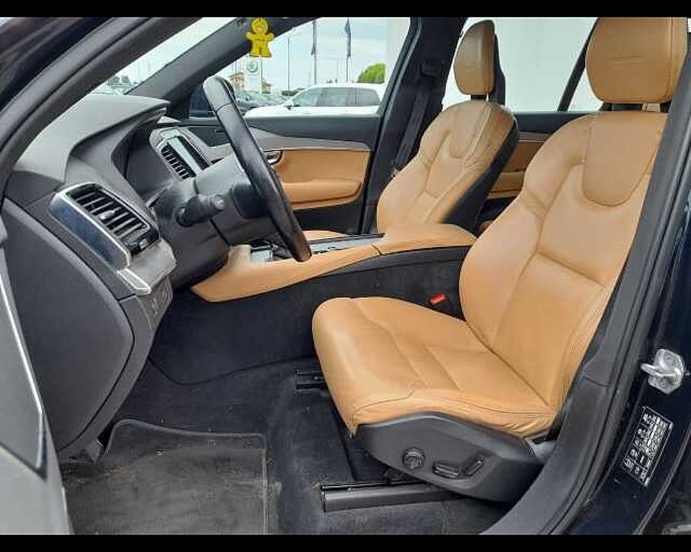 Volvo XC90 usata a Ravenna (19)
