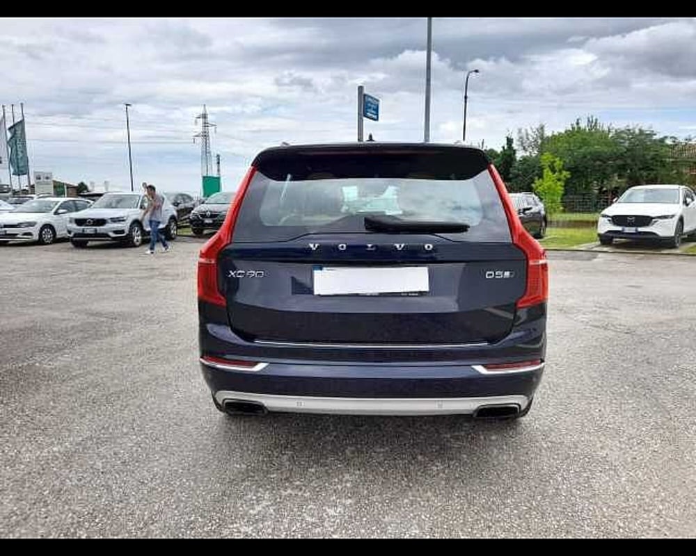 Volvo XC90 usata a Ravenna (9)