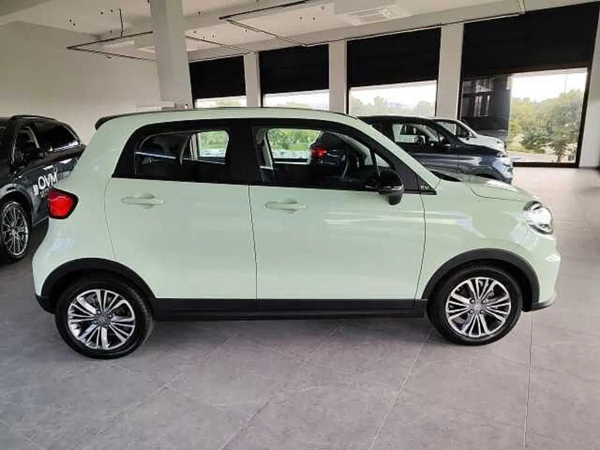 Leapmotor T03 nuova a Viterbo (4)