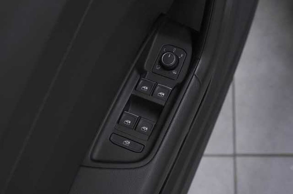 Audi A1 Sportback usata a Como (16)