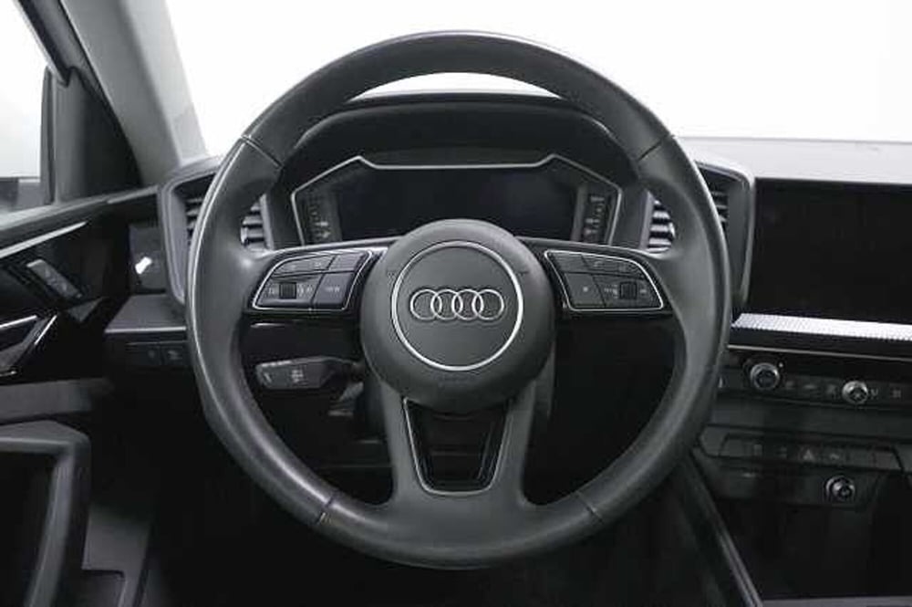 Audi A1 Sportback usata a Como (6)