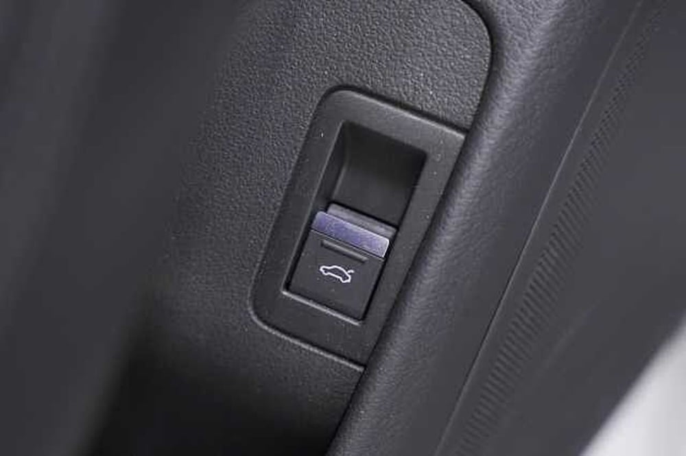 Audi A6 Allroad usata a Como (18)