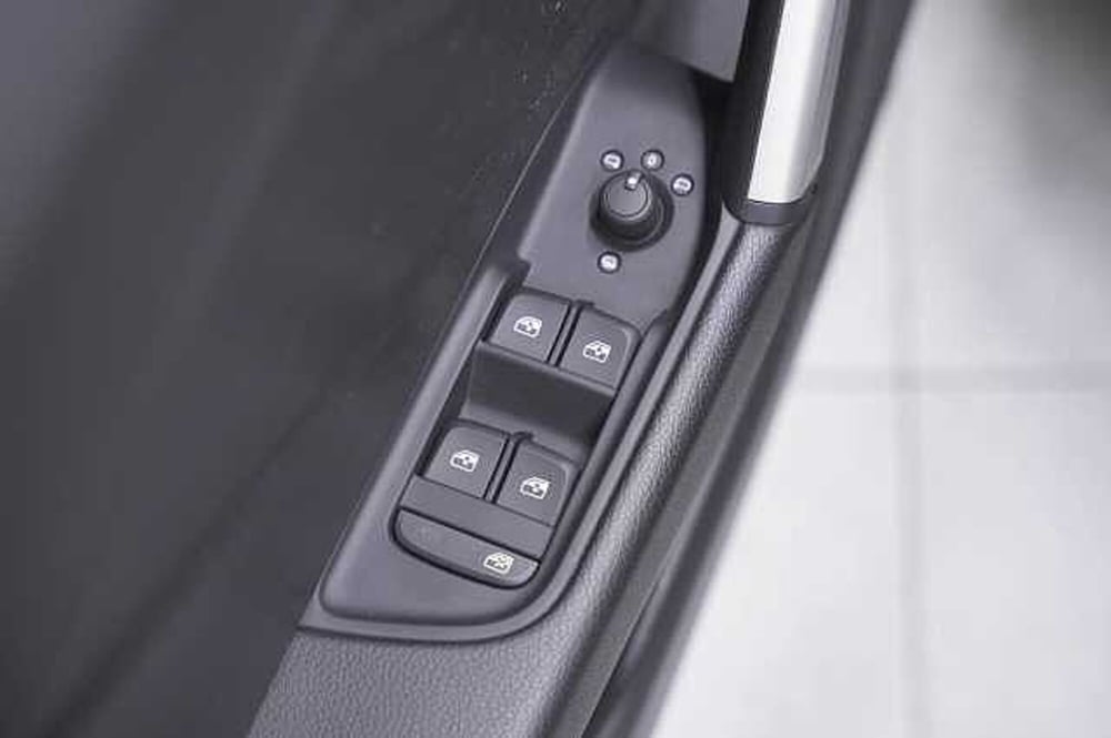 Audi Q2 usata a Como (16)