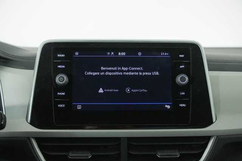 Volkswagen T-Roc Cabrio usata a Como (18)