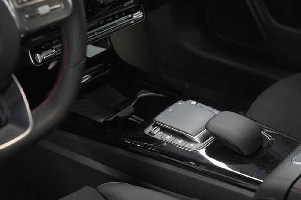 Mercedes-Benz CLA usata a Como (17)