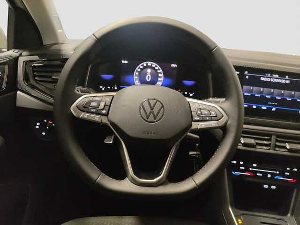 Volkswagen Polo nuova a Como (8)