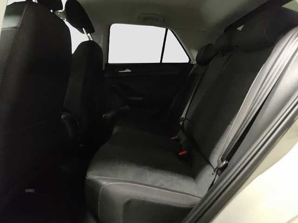 Volkswagen T-Roc nuova a Como (11)