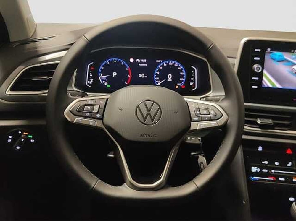 Volkswagen T-Roc nuova a Como (8)