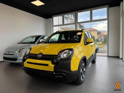 Fiat Panda Cross 1.0 firefly hybrid Cross s&amp;s 70cv 5p.ti nuova a Olgiate Olona