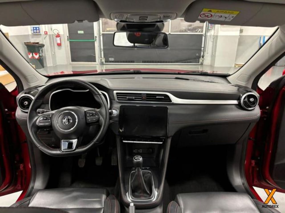 Mg ZS (2021-->) usata a Varese (18)