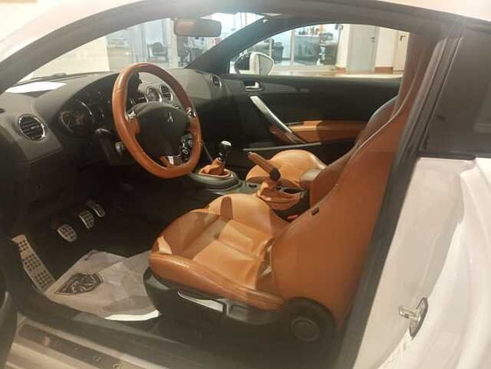 Peugeot RCZ usata a Genova (8)