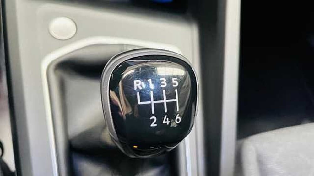 Volkswagen Golf usata a Milano (12)