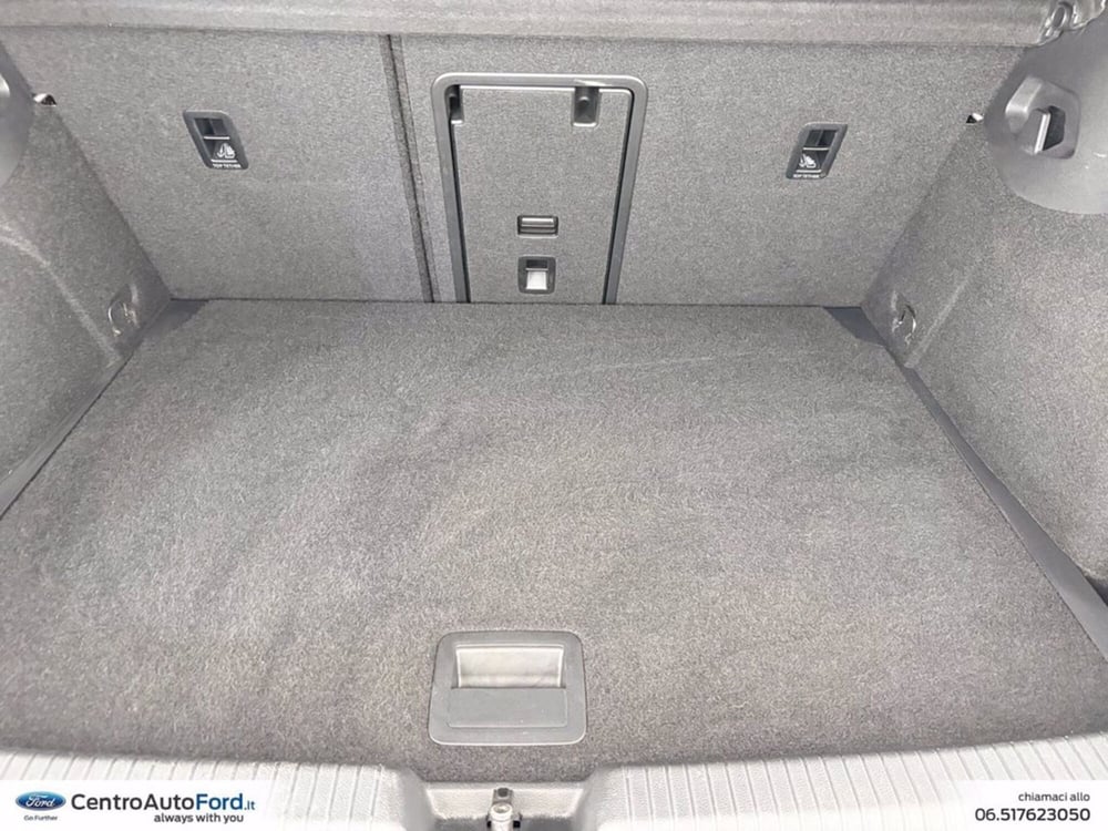 Volkswagen Golf Variant usata a Roma (11)