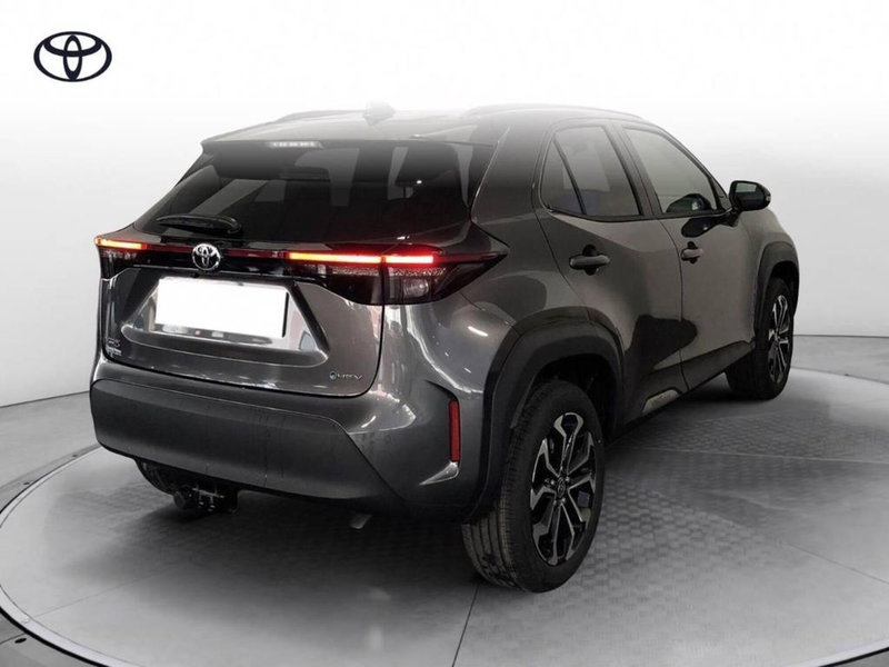 Toyota Yaris Cross nuova a Torino (4)