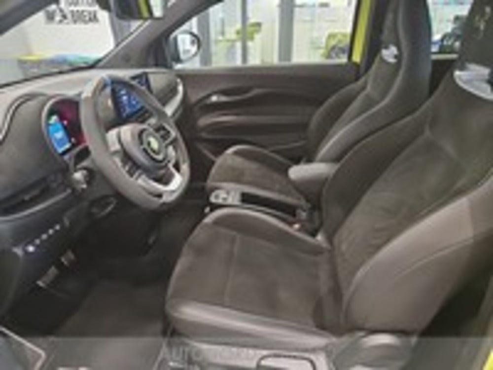 Abarth 500e usata a Udine (10)