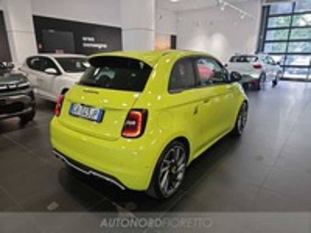 Abarth 500e usata a Udine (5)