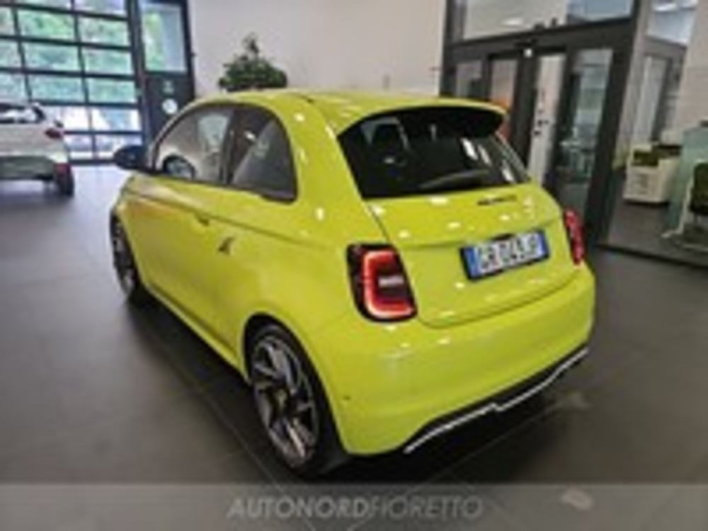 Abarth 500e usata a Udine (7)