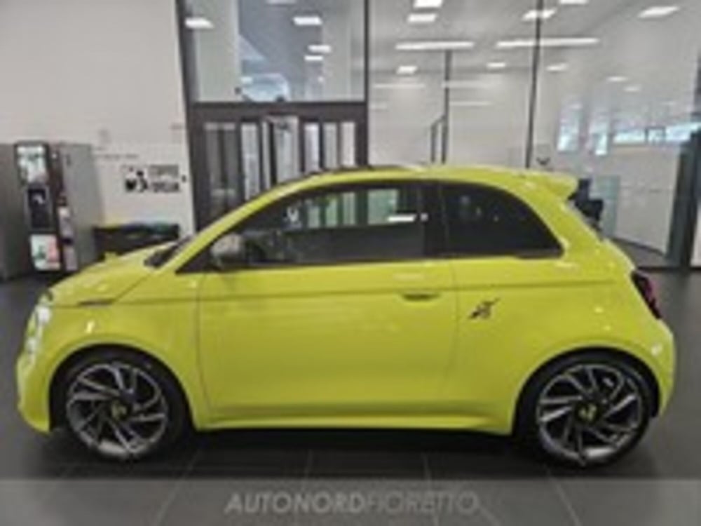 Abarth 500e usata a Udine (8)