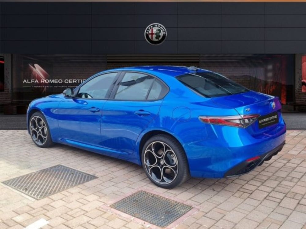 Alfa Romeo Giulia nuova a Monza e Brianza (7)