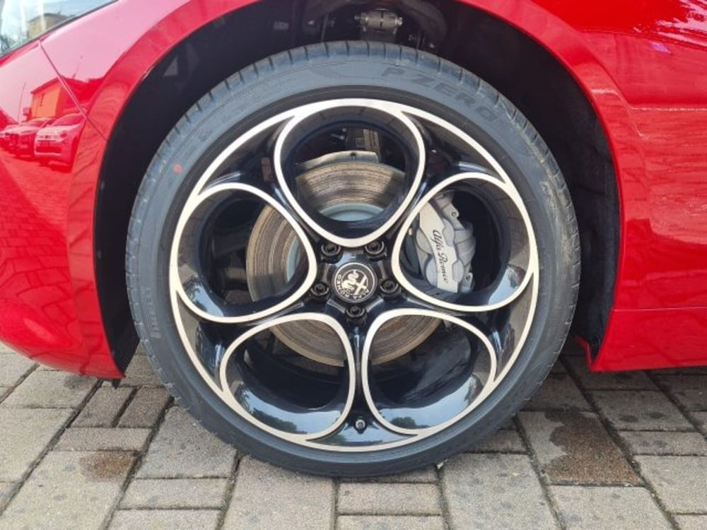 Alfa Romeo Giulia nuova a Monza e Brianza (13)