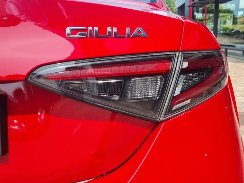 Alfa Romeo Giulia nuova a Monza e Brianza (15)