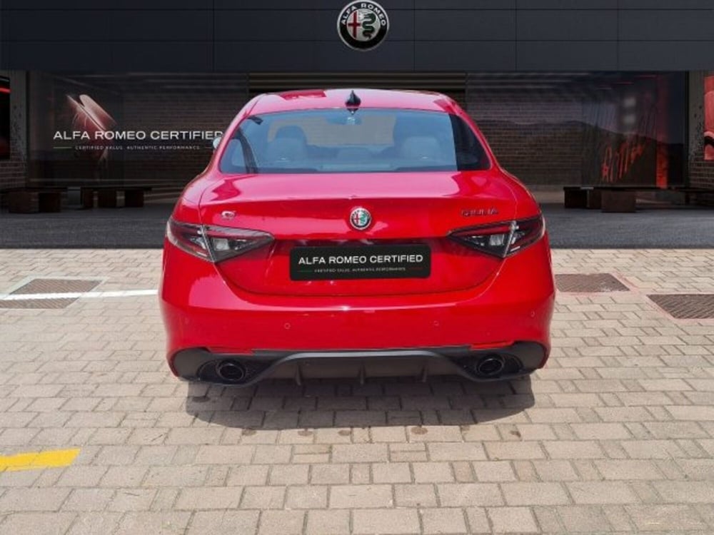 Alfa Romeo Giulia nuova a Monza e Brianza (5)