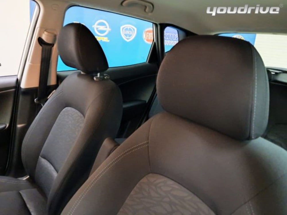 Hyundai ix20 usata a Napoli (18)