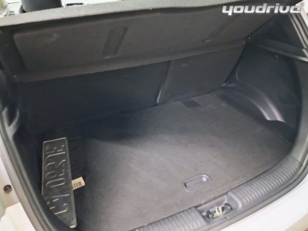 Hyundai ix20 usata a Napoli (20)
