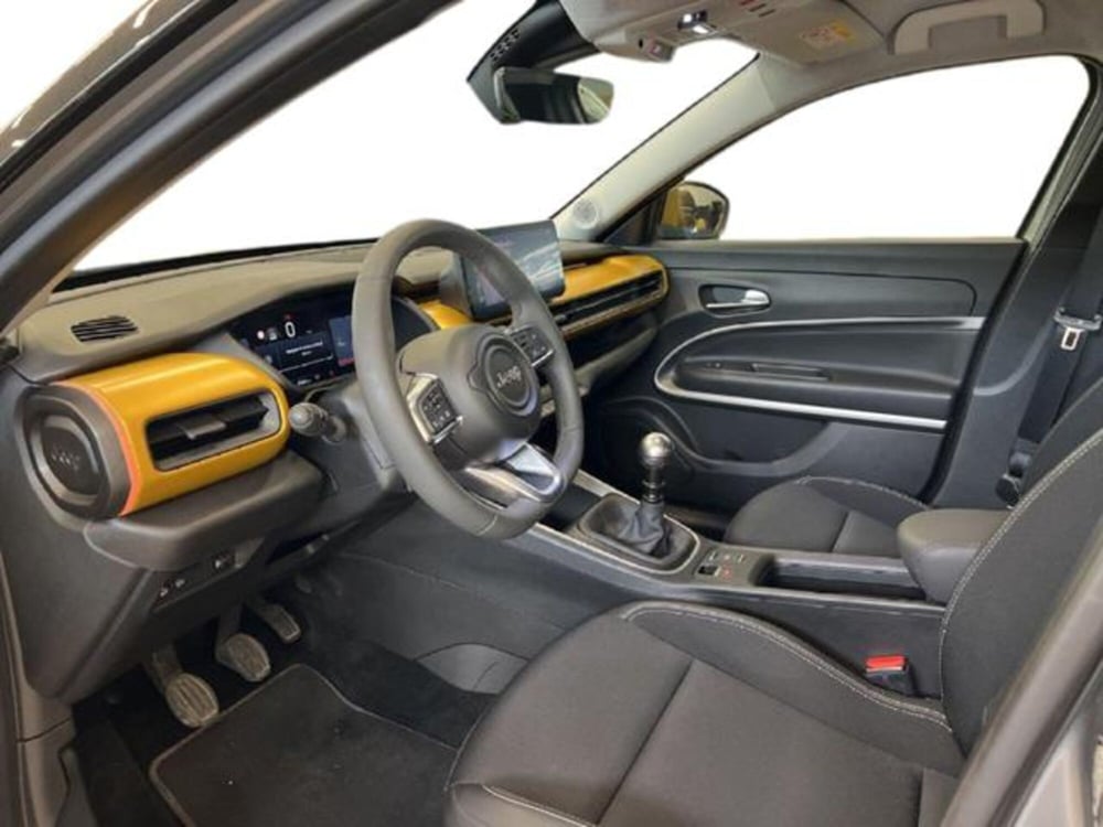 Jeep Avenger usata a Vercelli (9)