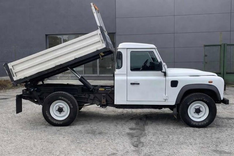 Land Rover Defender usata a Lucca