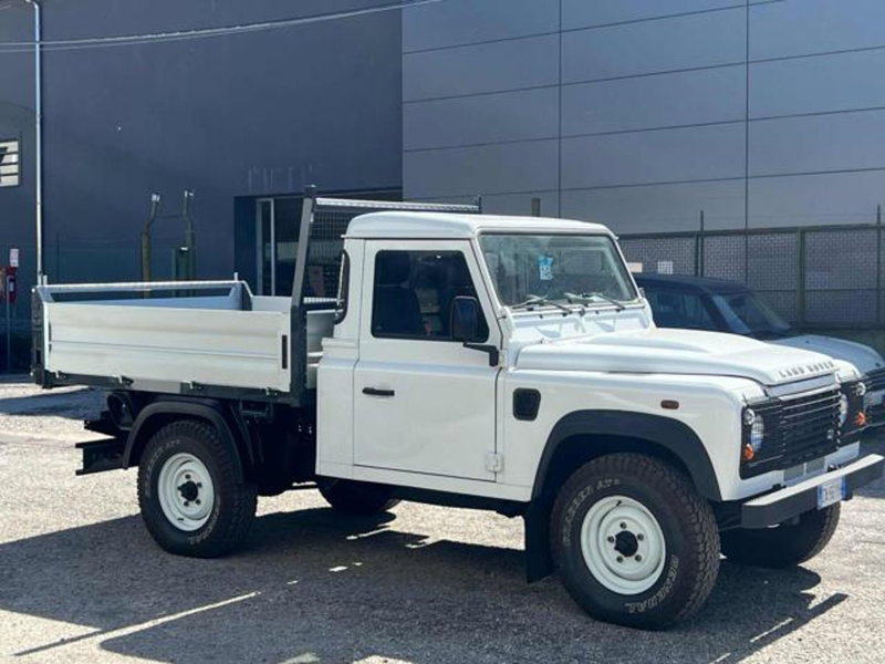 Land Rover Defender usata a Lucca (4)