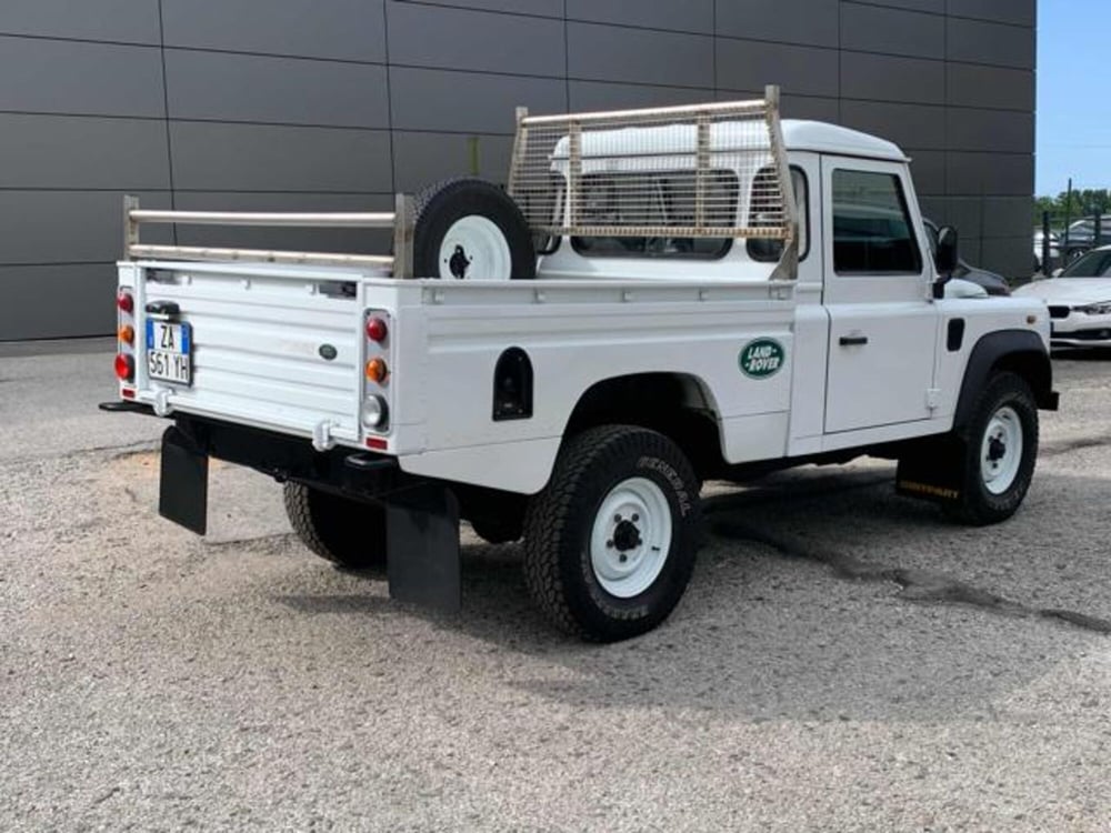 Land Rover Defender usata a Lucca (6)